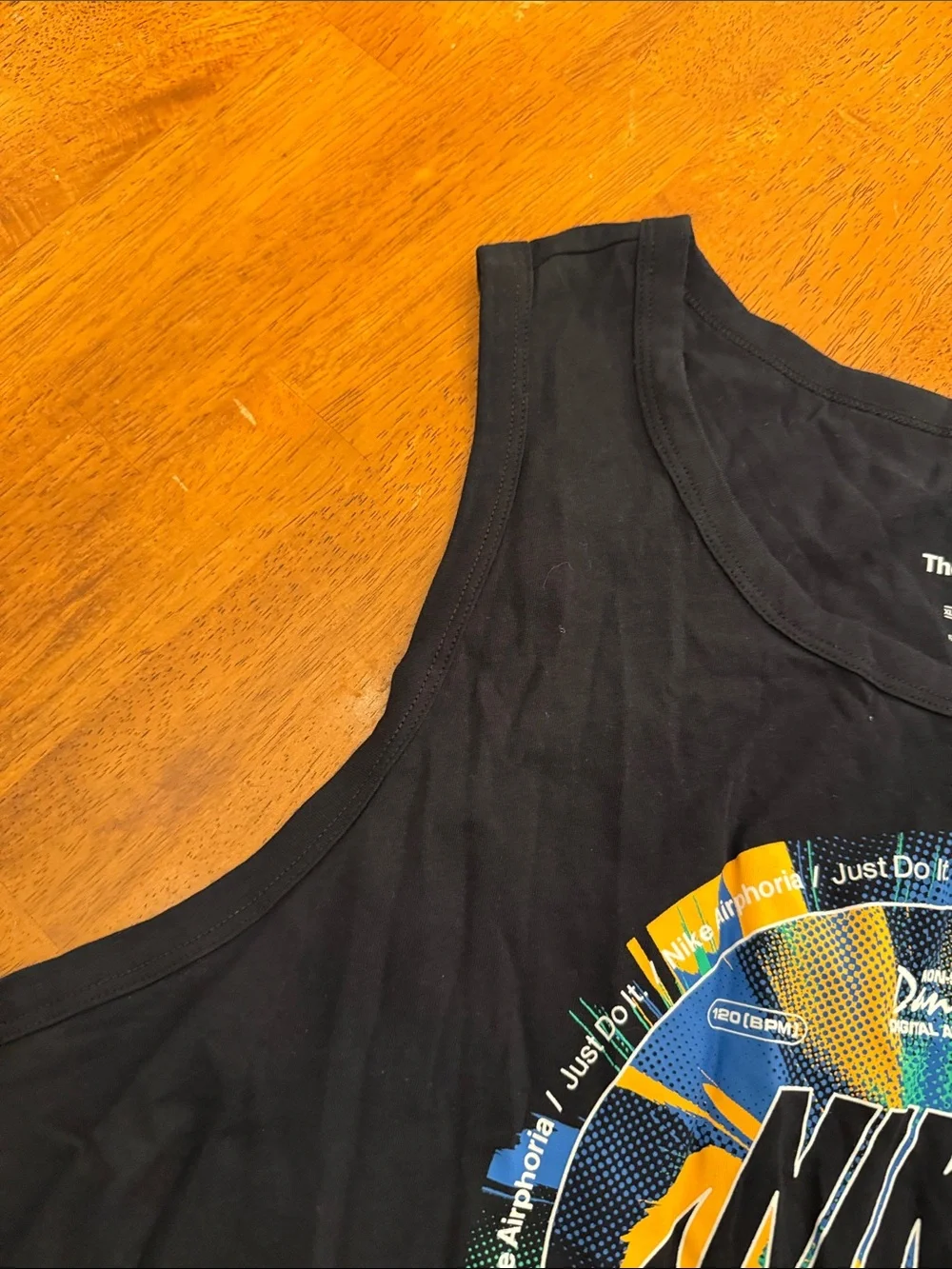 Nike Black Tank with Multicolor Circular Graphic xl